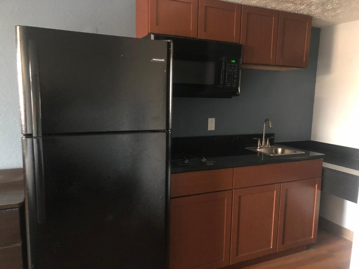 Days Inn By Wyndham Indianapolis South المظهر الخارجي الصورة